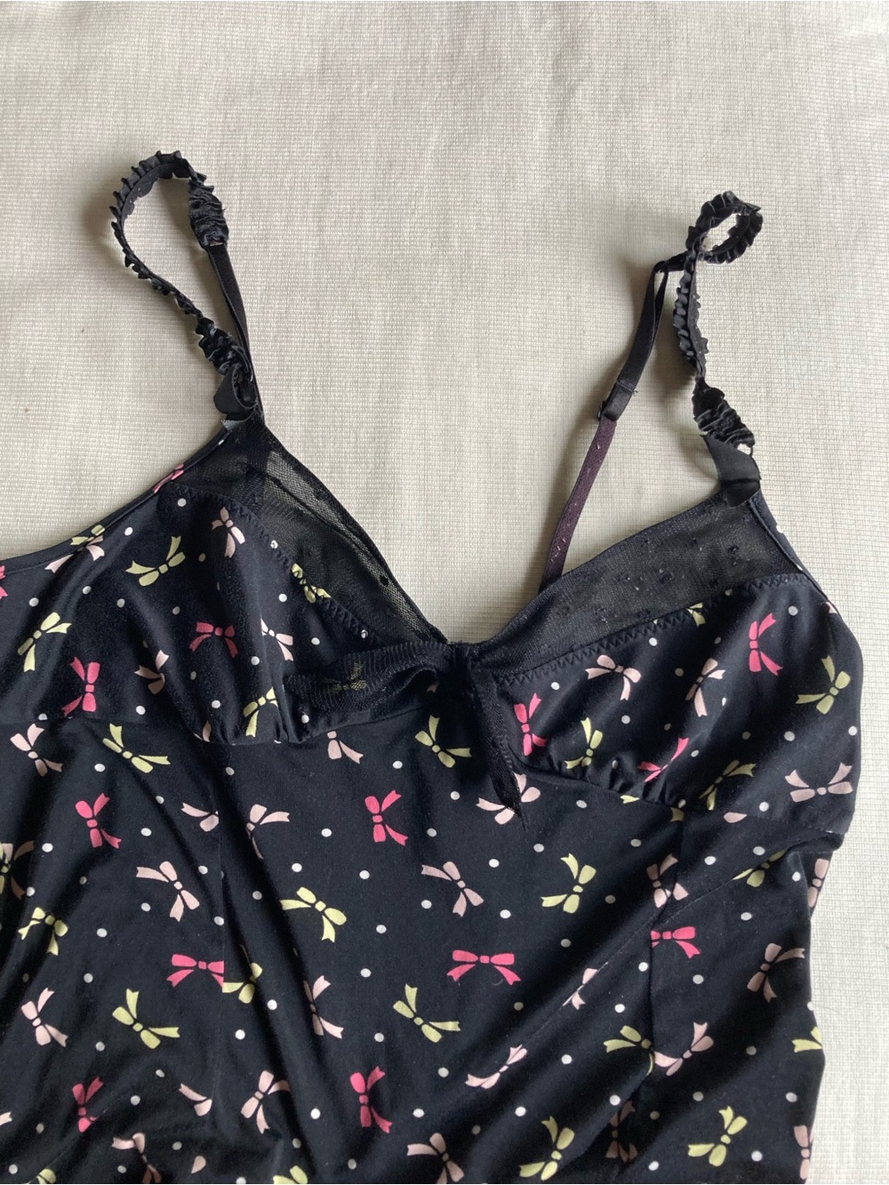 Vintage Betsey Johnson Black and Hot Pink Intimates Bows Pattern Nightdress S - Picture 8 of 12
